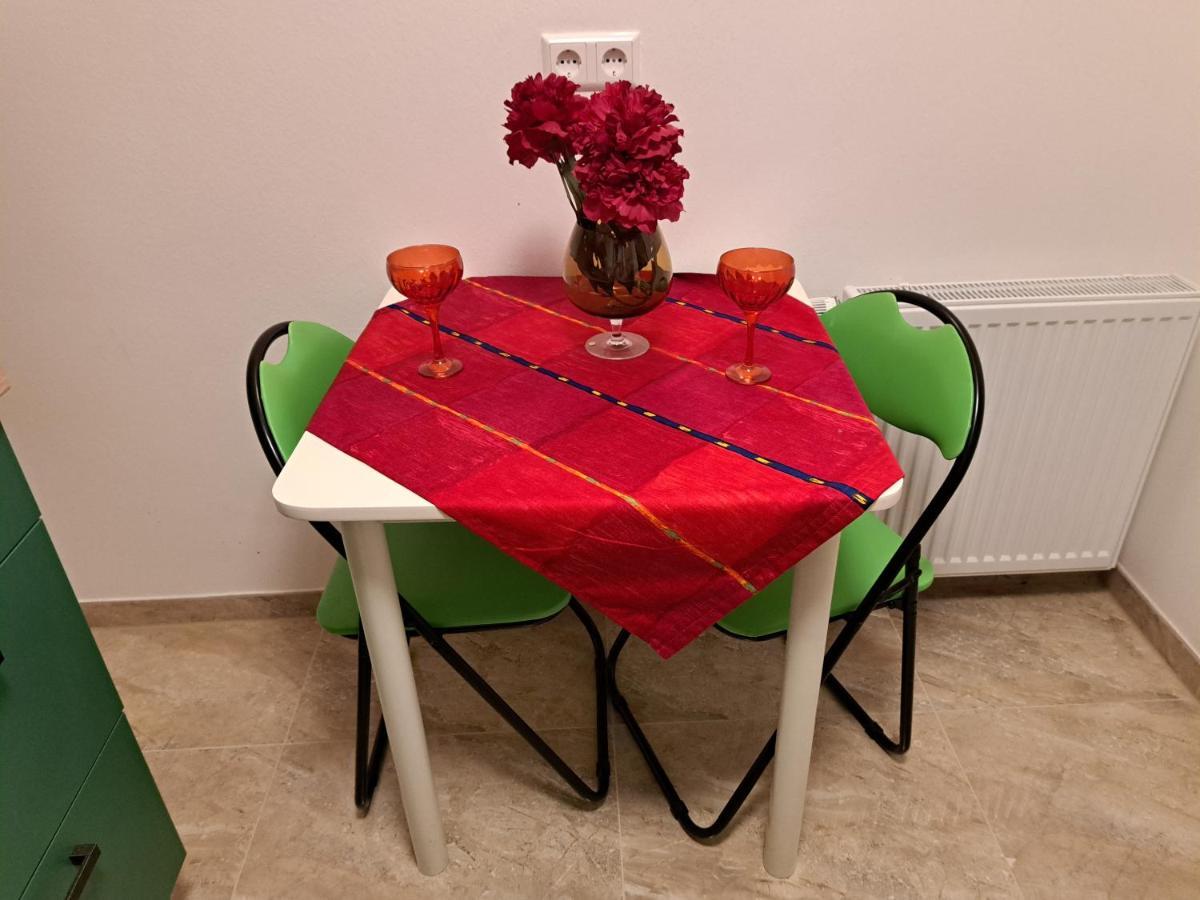 Schoene Wohnung Am Georgenberg 罗伊特林根 外观 照片