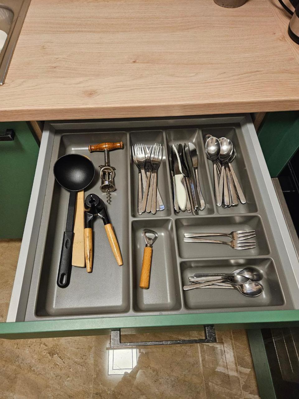 Schoene Wohnung Am Georgenberg 罗伊特林根 外观 照片