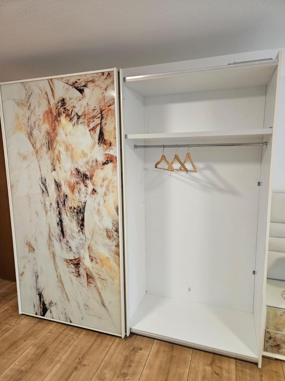 Schoene Wohnung Am Georgenberg 罗伊特林根 外观 照片