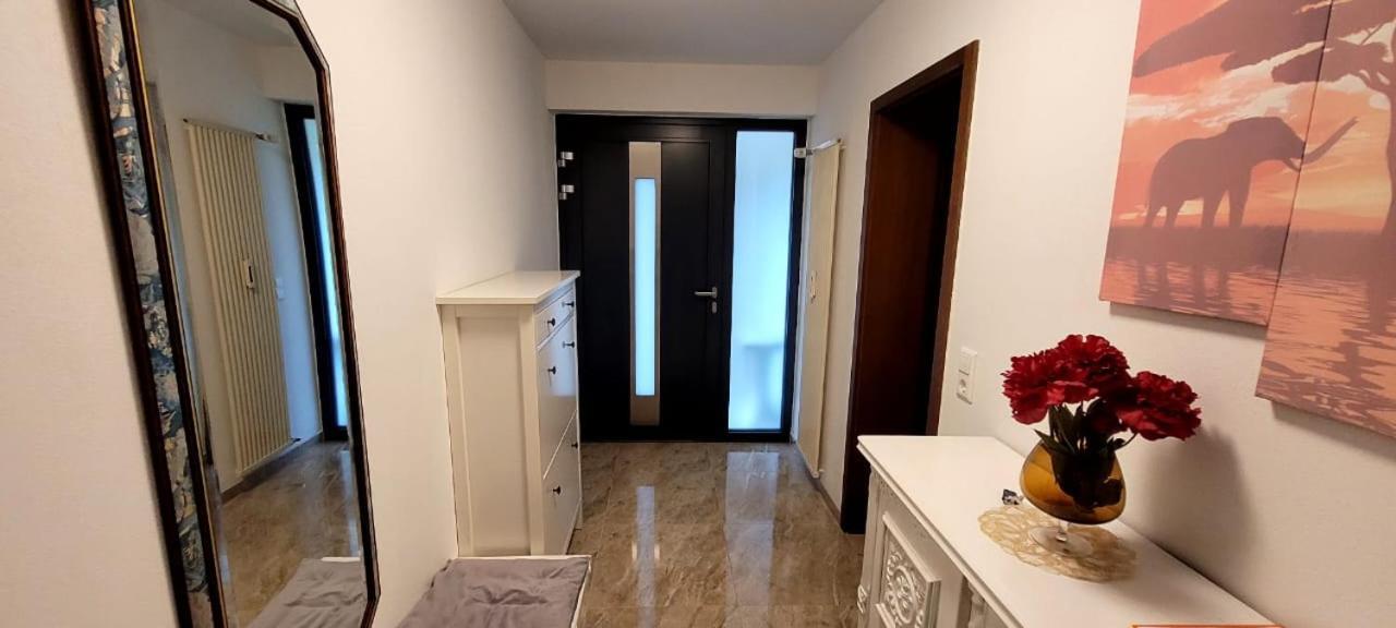 Schoene Wohnung Am Georgenberg 罗伊特林根 外观 照片
